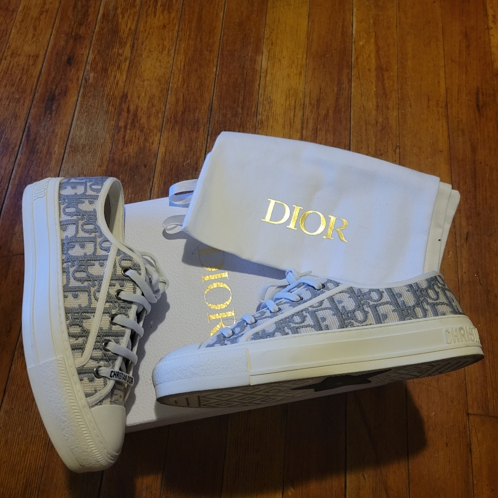Christian Dior Sneakers - Picture 2 of 5